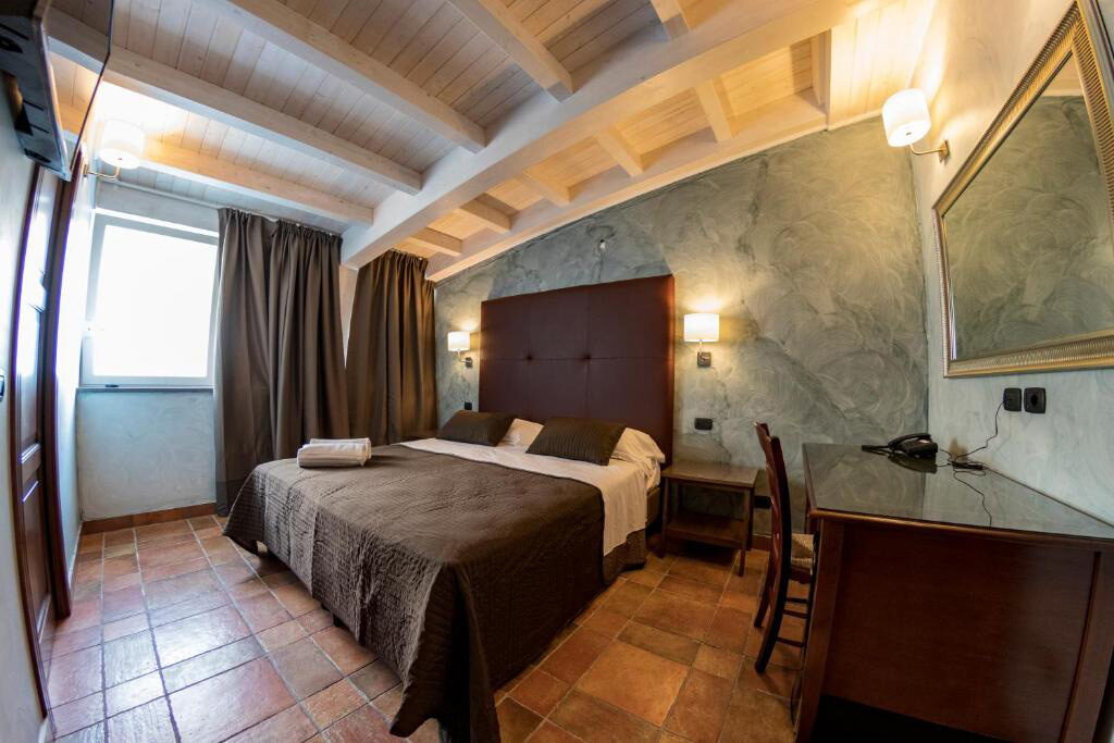 Luxury oceanfront accommodations in b&b in Catania